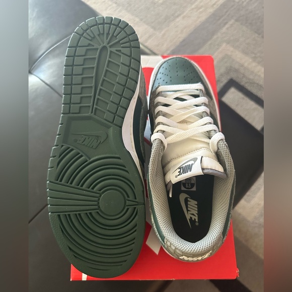 Men’s brand new Nike dunk low retro PRM size 8 1/2 - Picture 5 of 7